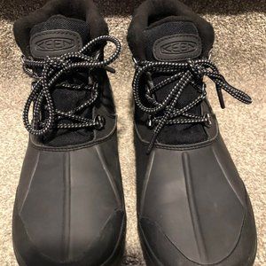 Keen Winter Boots Warm to -20. New condition. Women's Size 8.5